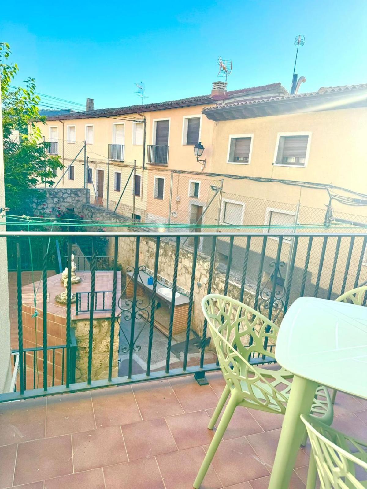 Apartamentos Rurales Flor De La Alcarria Brihuega Luaran gambar
